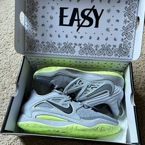 KD15 Basketball Shoe